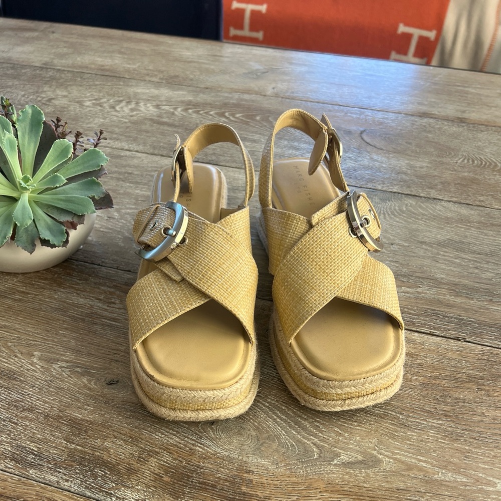 Marc Fisher Renda Woven Platform Slingback Sandal - Natural - Picture 3 of 8